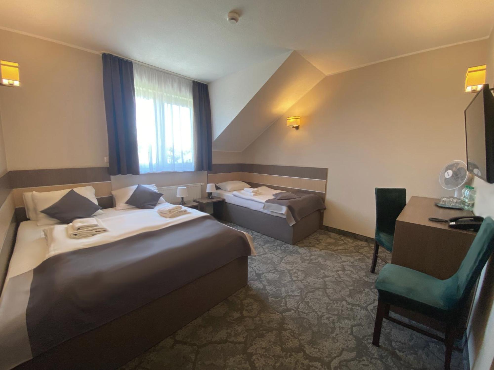 Hotel Sleep Wrocław Exteriör bild