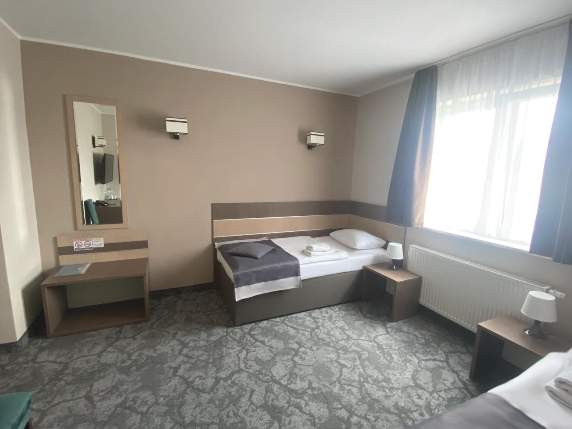 Hotel Sleep Wrocław Exteriör bild