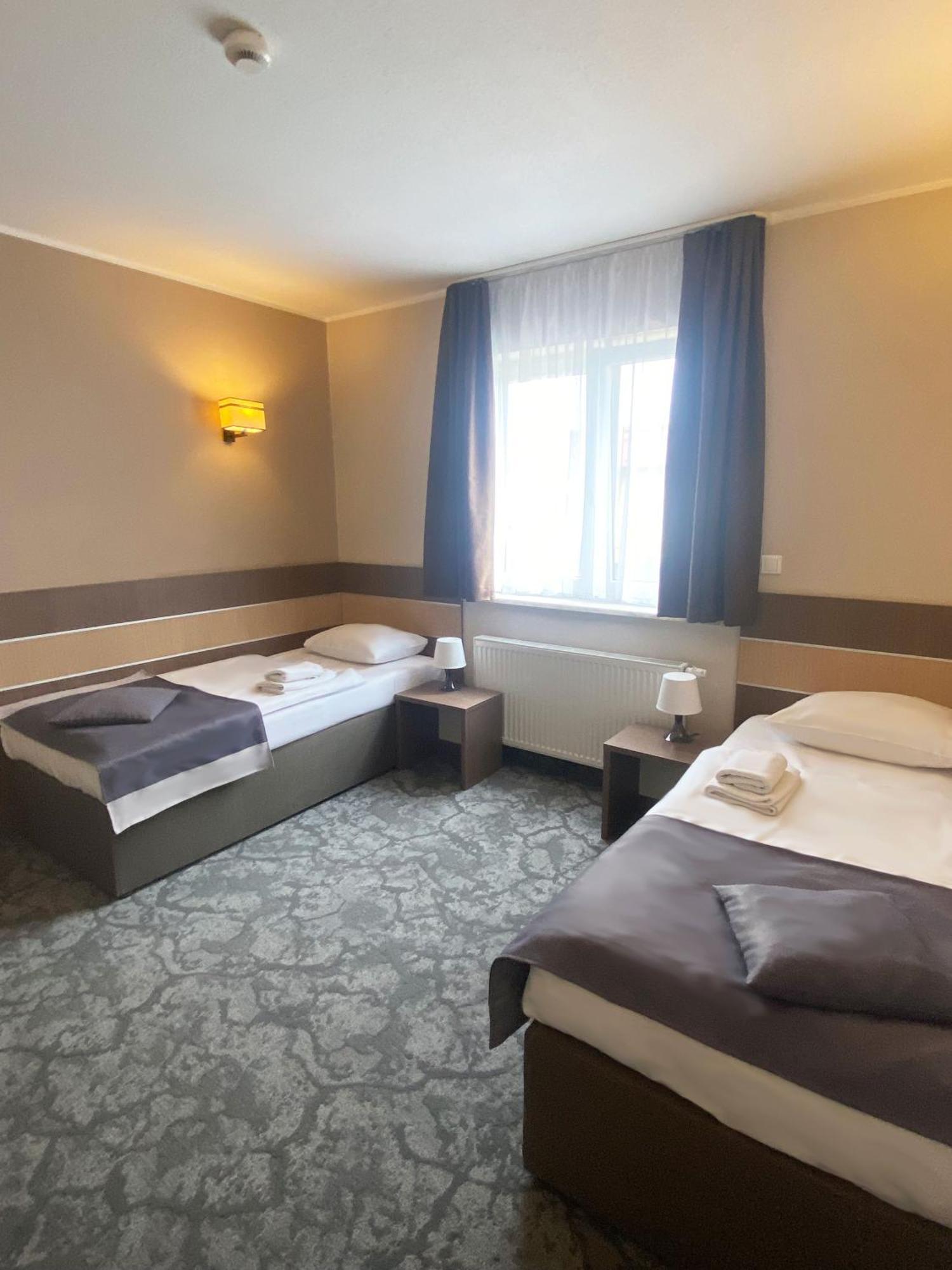 Hotel Sleep Wrocław Exteriör bild