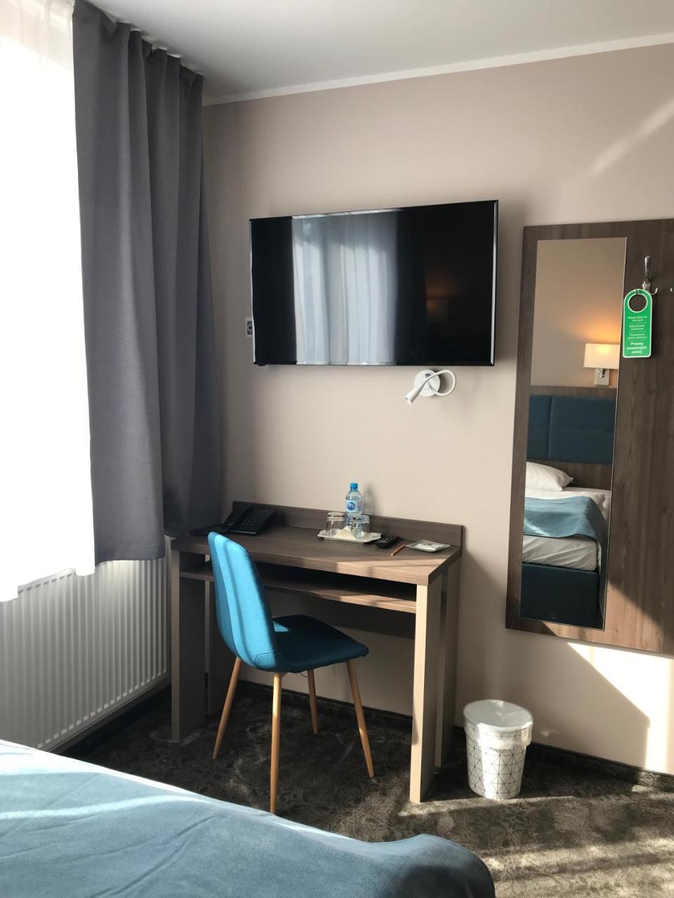 Hotel Sleep Wrocław Exteriör bild